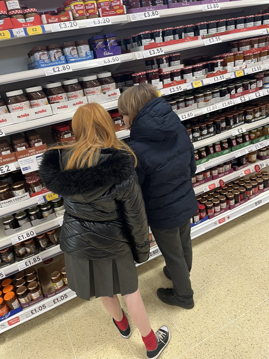 TodholmPs's tweet image. Some of our P6 pupils got a wonderful gift card from @TescoLinwood to support their mission of providing every child with a healthy breakfast each morning. They visited the store and picked out lots of tasty foods. #globalgoals #zerohunger