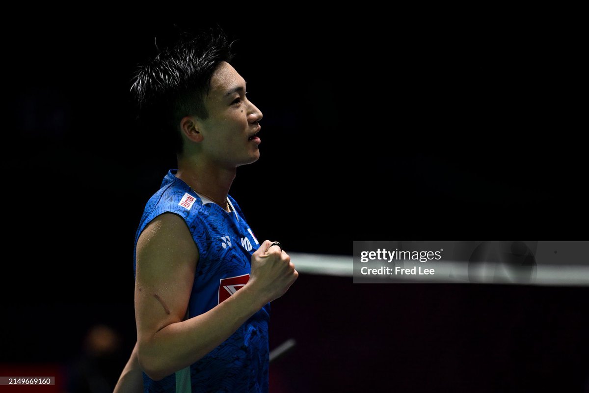 kento momota during a Thomas cup’s training session 😆📸

cr getty images