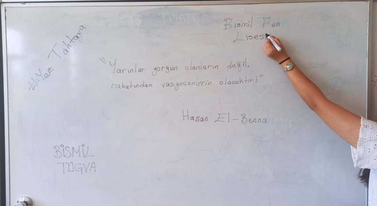 'Yarınlar yorgun olanların değil, rahatından vazgeçenlerin olacaktır!'

| Hasan el-Benna

Rahatından vazgeçen liseli arkadaşım, haydi okul okul sınıf sınıf #YazTahtaya !