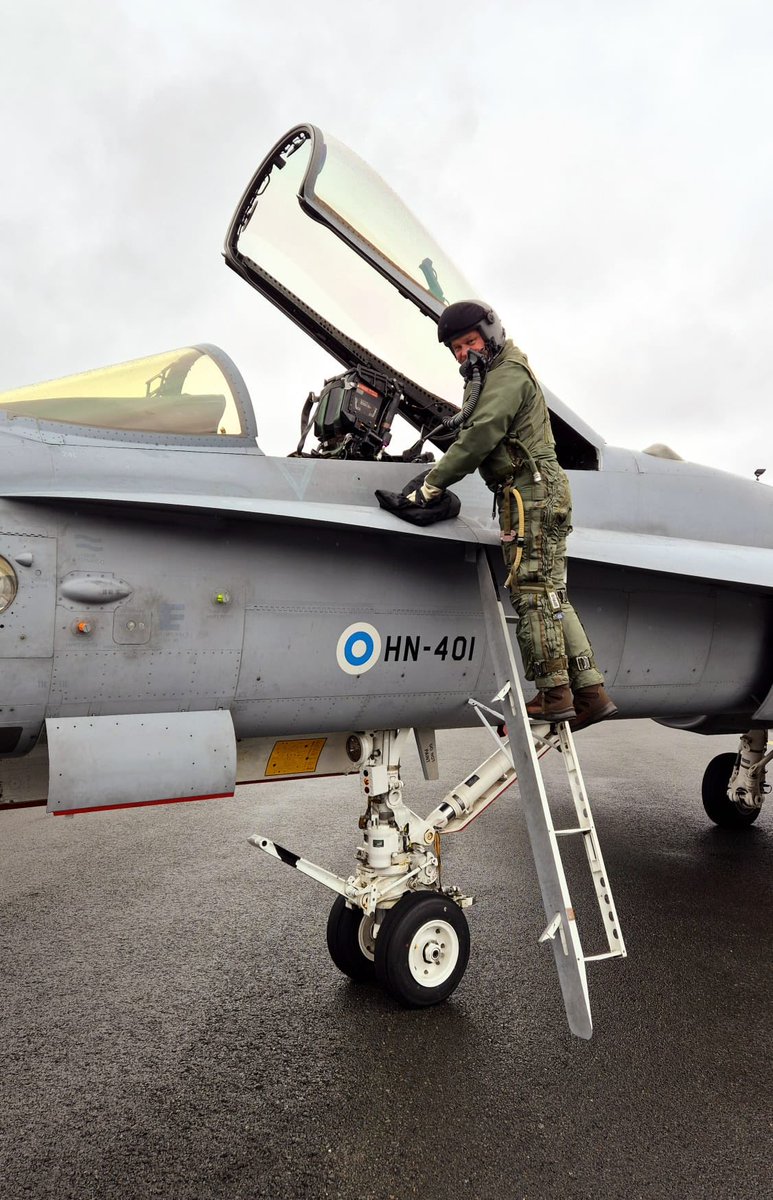 J-P Keränen (@jpkerkko) on Twitter photo Ensimmäinen #Hornet eläkkeelle #HN-401 EFTP - EFHA lentoaika 29’ laskussa 14:03
This was a last flight for .<a href="/FinnishAirForce/">Ilmavoimat</a> #HN-401. A fileet leader with 4498 FH.
#ilmavoimat
#SATLSTO
#Patria Ensimmäinen #Hornet eläkkeelle #HN-401 EFTP - EFHA lentoaika 29’ laskussa 14:03
This was a last flight for .<a href="/FinnishAirForce/">Ilmavoimat</a> #HN-401. A fileet leader with 4498 FH.
#ilmavoimat
#SATLSTO
#Patria