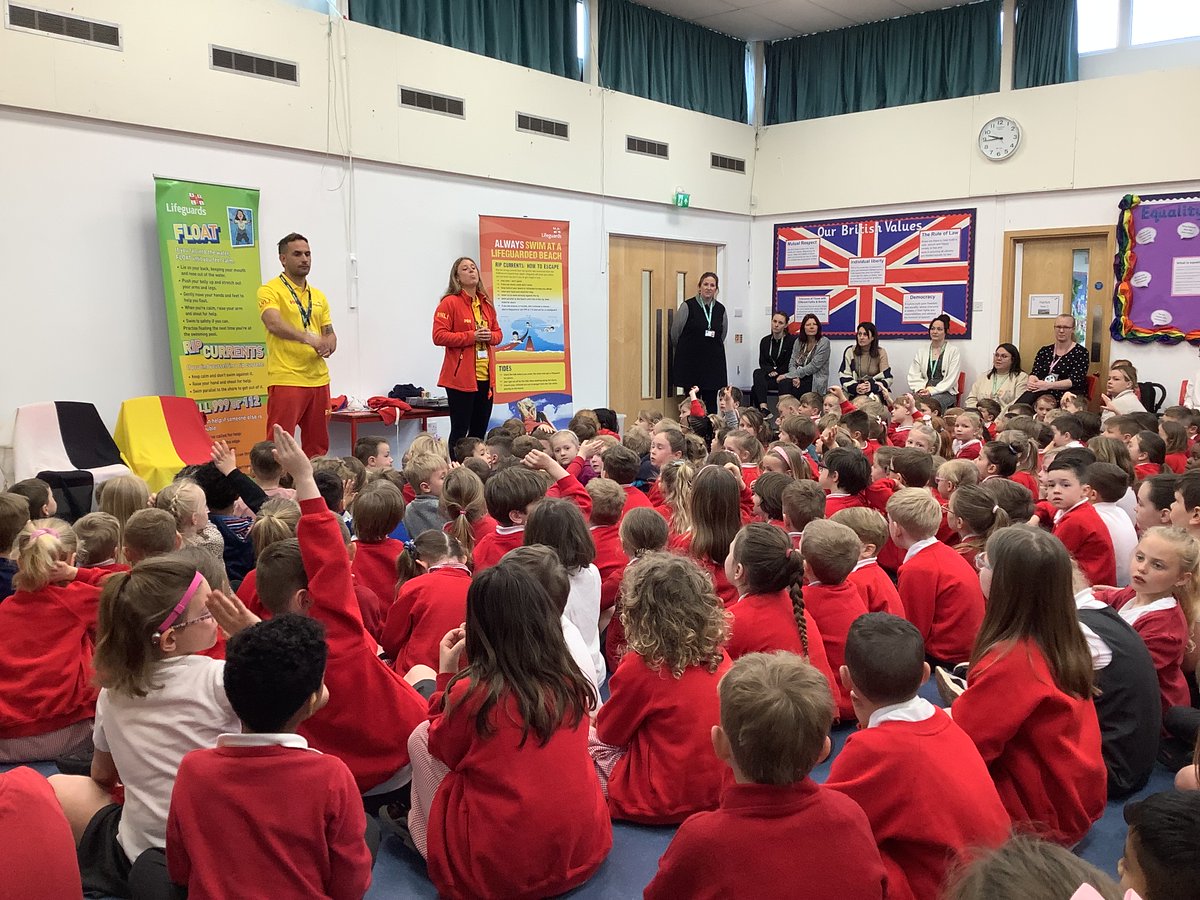 On Thursday we were joined by Augustine and Terese from the @RNLI to learn all about beach safety! Living in Cornwall, it is so important we know how to be safe when at one of our beautiful beaches.
 #beachsafety 🏖
bbc.co.uk/cbeebies/watch…