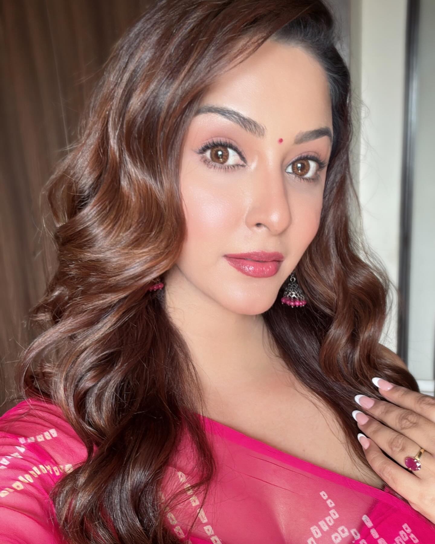 GMFmYm_a0AAom6Y?format=jpg&name=large