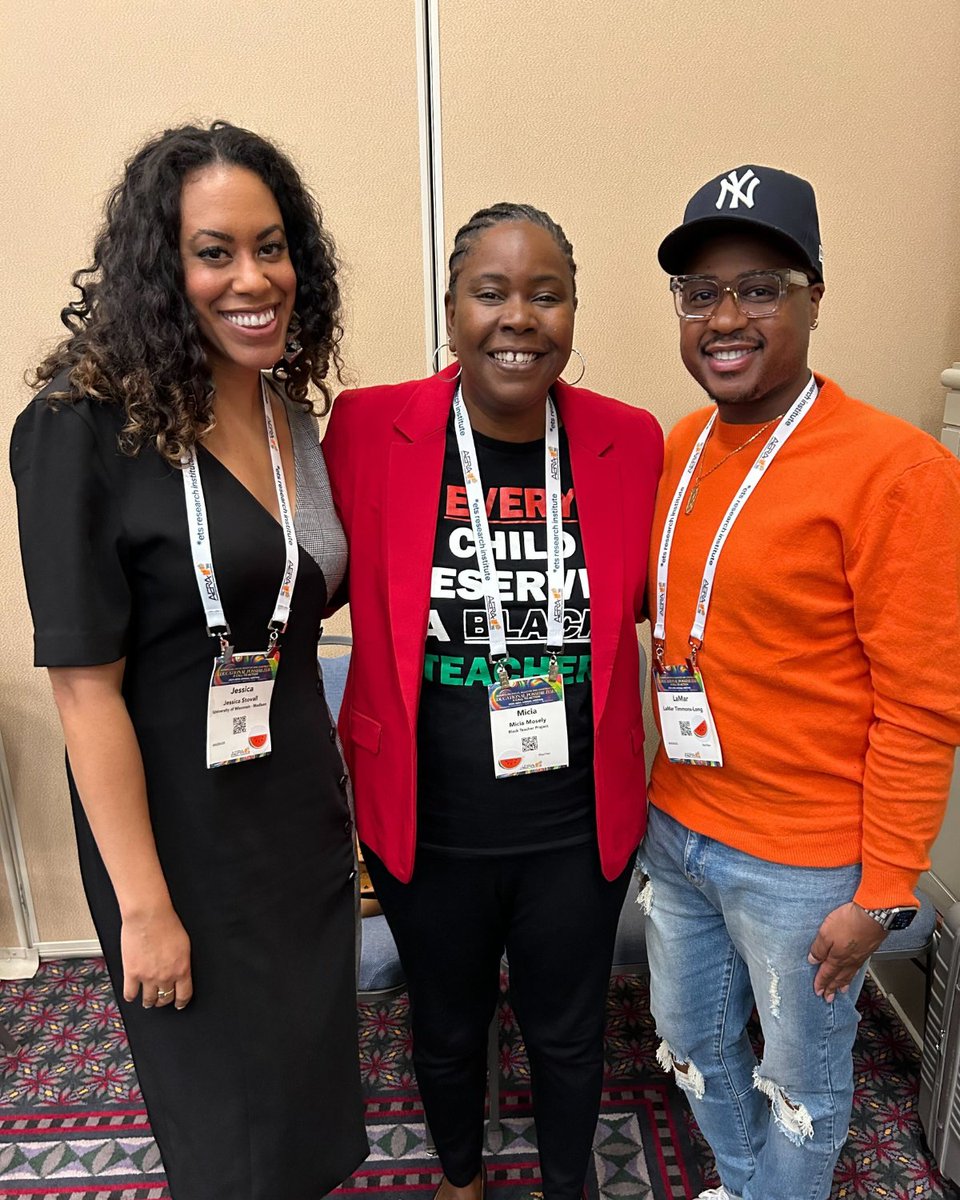 This year's @AERA_EdResearch Meeting was love embodied. To take up space as #BlackTeachers , interrogate learning systems boldly AND stand shoulder to shoulder with peers as down for liberated #edu as we are made it all the more memorable! #AERA24 #AERA