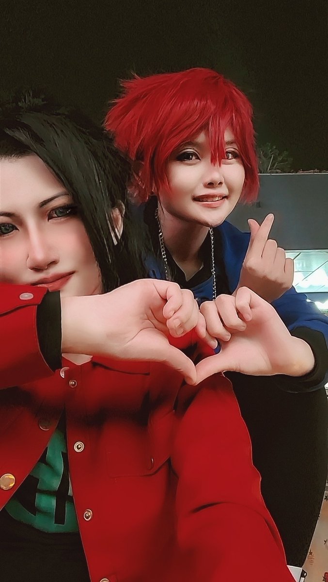 si_119's tweet photo. ⚠Cosplay⚠
ファンサっぽいなにかを練習してた😂

🌸A3!🌸
莇:イチヤ
太一:くらげちゃん(@kurage_tea)
 
#コスフェスTDC https://t.co/3EEouVUJbq