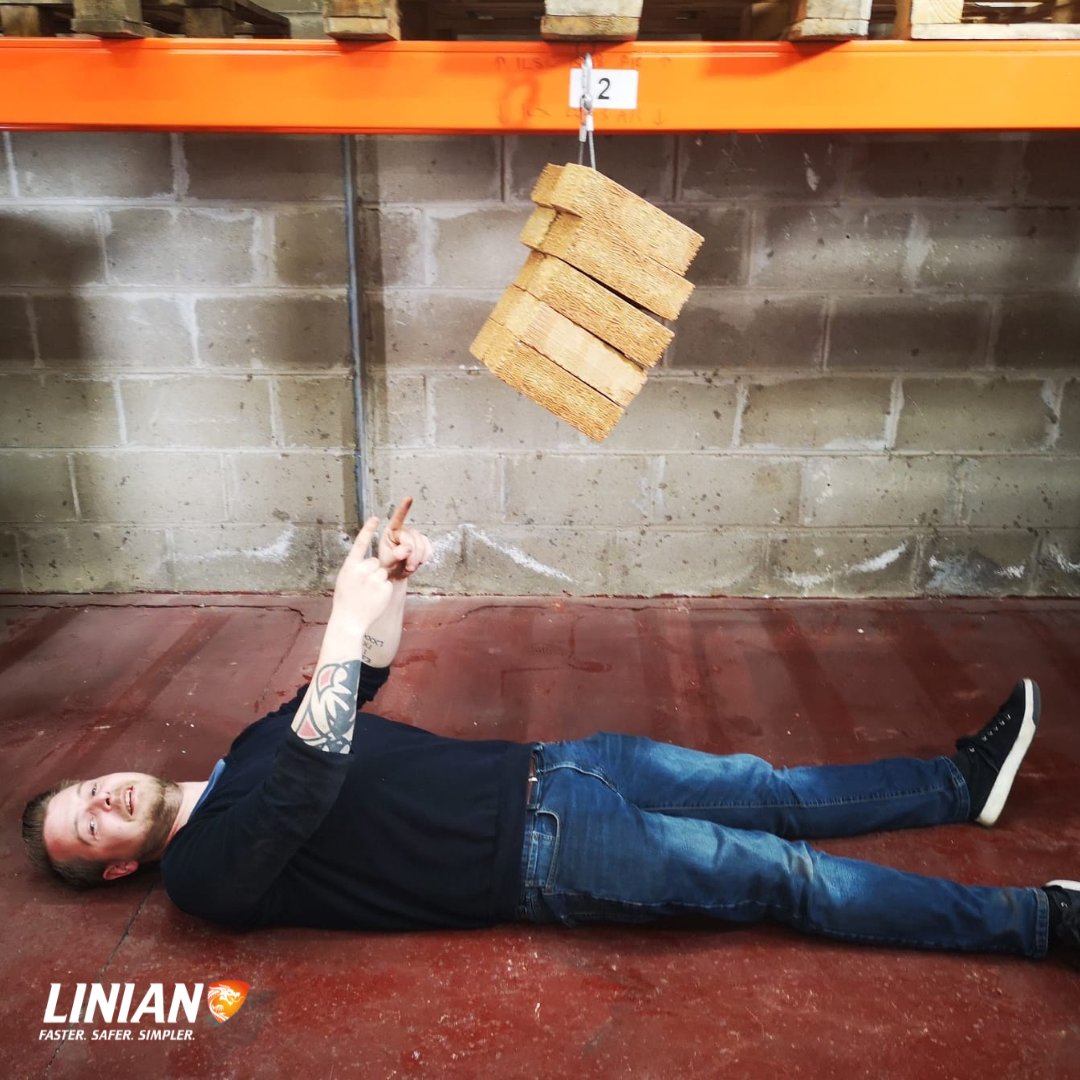 What is tensile load? It's the weight a material can handle when pulled without breaking. Each LINIAN Clip has its own limit, ensuring cable security. Check out our CEO, Ian Arbuckle, showing a SuperClip holding up 5 bricks! FireClip: 24kg SuperClip: 44kg T&E Clip: 24kg