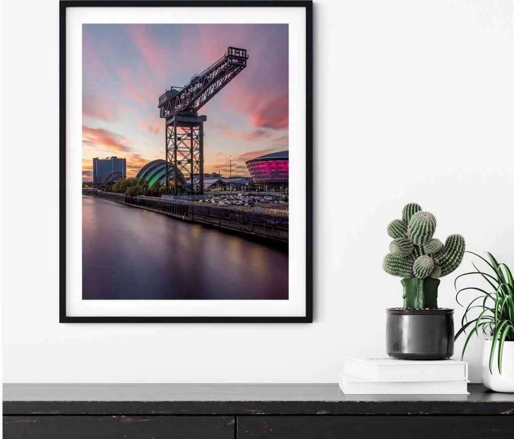 Serene sunset captured around Finnieston crane is now available as prints in various sizes from my website kt-perspective.co.uk/products/seren… #MHHSBD #CraftBizParty #Glasgow