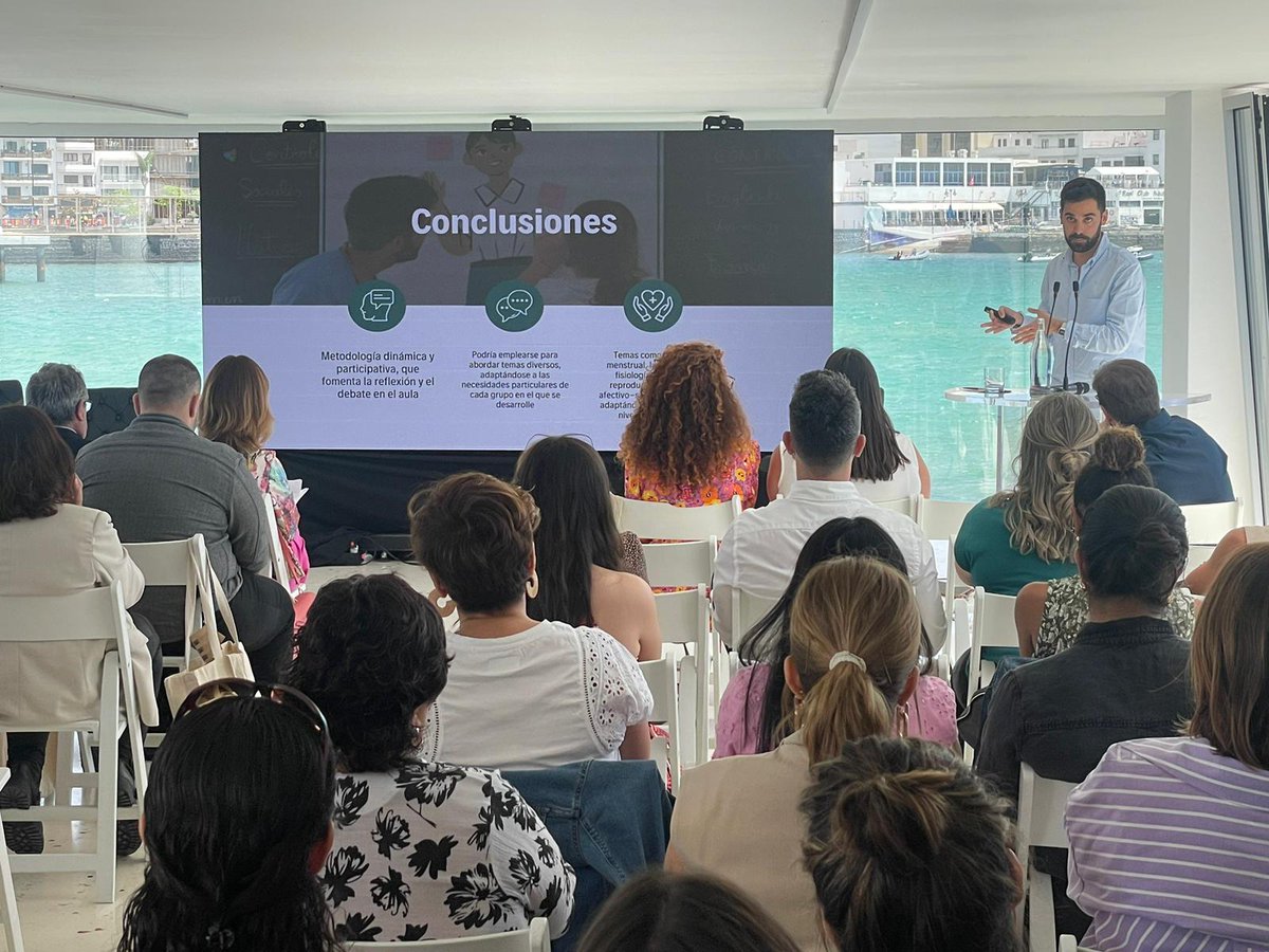 🔴𝗝𝗢𝗥𝗡𝗔𝗗𝗔𝗦 𝗗𝗜𝗘 2024 - 𝗟𝗔𝗡𝗭𝗔𝗥𝗢𝗧𝗘: Comenzamos con las comunicaciones, Victor Romero nos habla de la pubertad en el ámbito escolar. #DIE2024 #SaludComunitaria #Lanzarote #Celp