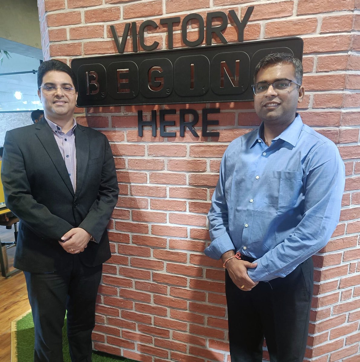 Burzin Luth (@burzinluth) on Twitter photo Just wrapped up an incredible visit to Gujarat! From engaging with innovative businesses to partnering with associations and ecosystem enablers, it's been an inspiring journey showcasing opportunities in London #LondonInGujarat
<a href="/heminb/">Hemin Bharucha</a> @DelzadKapadia <a href="/growldnbusiness/">Grow London</a> Just wrapped up an incredible visit to Gujarat! From engaging with innovative businesses to partnering with associations and ecosystem enablers, it's been an inspiring journey showcasing opportunities in London #LondonInGujarat
<a href="/heminb/">Hemin Bharucha</a> @DelzadKapadia <a href="/growldnbusiness/">Grow London</a>