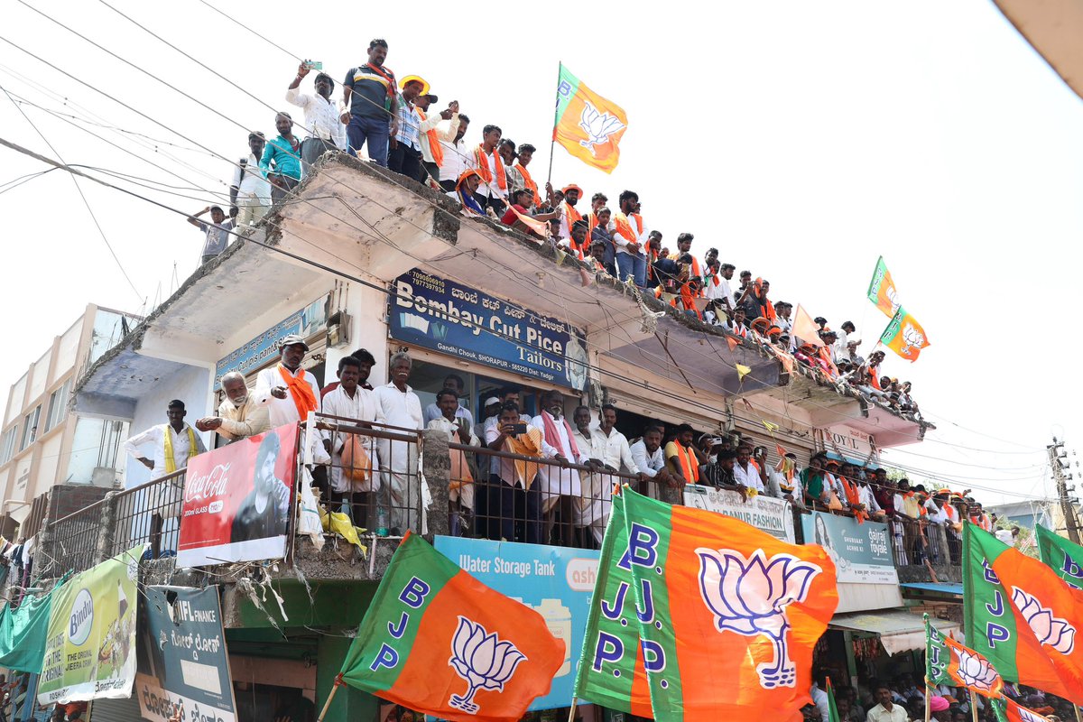 Overwhelming support witnessed for BJP National President Shri @JPNadda's massive roadshow in Shorapur, Karnataka.