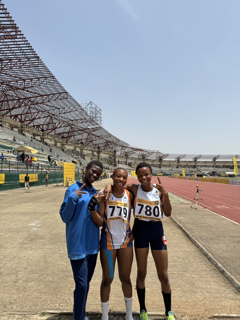 The spirited trio from Nigerian Tulip International have set new personal records in the 200m race. Adazeh Ezeh clocked a time of 25.08 in the cadet division, while Miracle crossed the line in 24.05, closely followed by Chigozie with a time of 24.58 in the Junior Division.