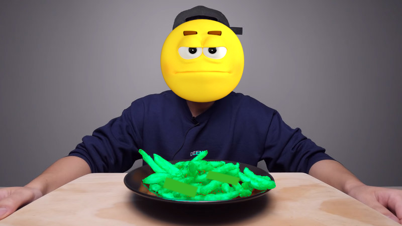 Emotiguy tweet media