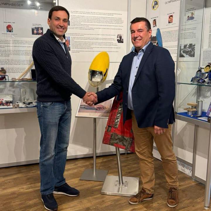 🌟 Exciting News about the comeback of Moldova! 🌟 We're thrilled to announce that Moldova is making a comeback in the world of luge! 🛷 On April 25, Dmitri Torner, President of the Winter Sports Association of Moldova, paid a visit to Christoph Schweiger, Executive Director of…