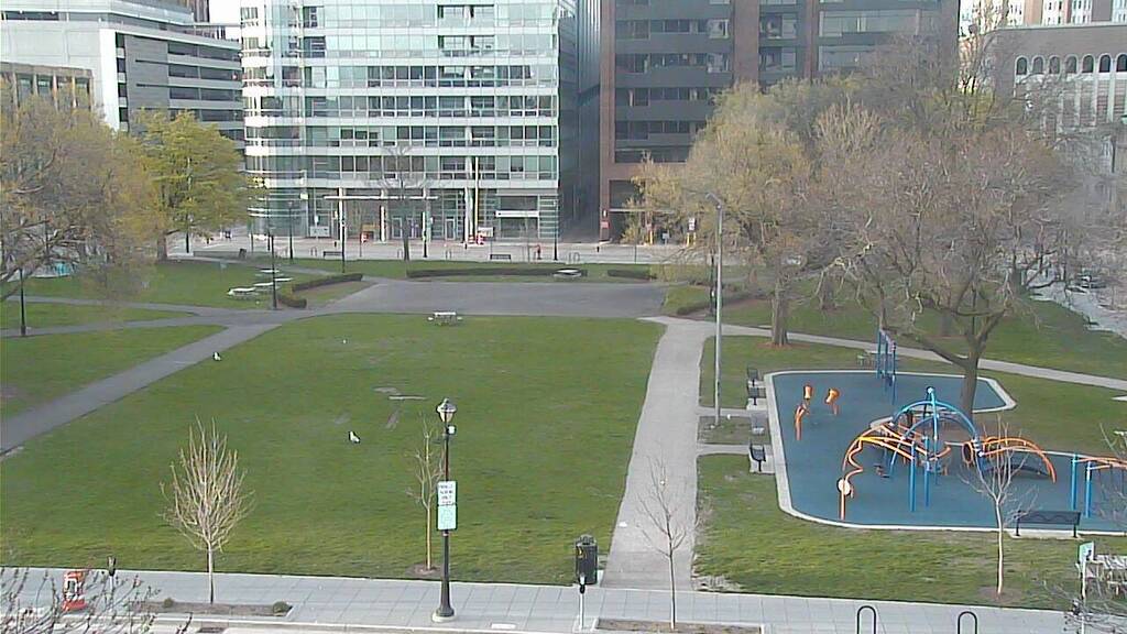 It's finally Friday! Cheers to the weekend from Cathedral Square. #wiwx WISN.com/weather