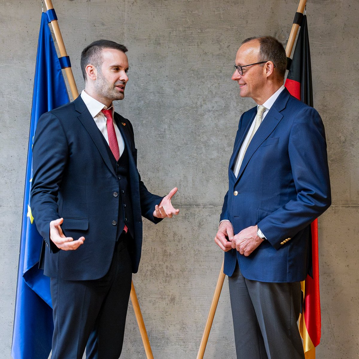 In Zeiten globaler Herausforderungen brauchen wir ein starkes #Europa mit einem stabilen #Westbalkan. Heute traf <a href="/_FriedrichMerz/">Friedrich Merz</a> den Premierminister Montenegros <a href="/MickeySpajic/">Milojko Spajić</a>. Im Gespräch ging es v.a. um #Montenegros Fortschritte auf dem Weg in die Europäische Union.