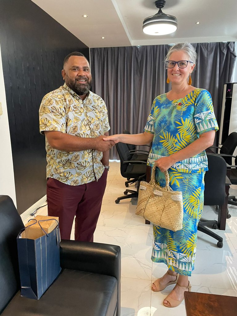 “It’s easy to say welcome, harder to say goodbye.” Thank you Minister of Lands Rick Tchamako Mahe for your words of farewell. Our great partnership & friendship has enabled important work together and strong outcomes for 🇻🇺, including through your official visit to 🇦🇺 last year.