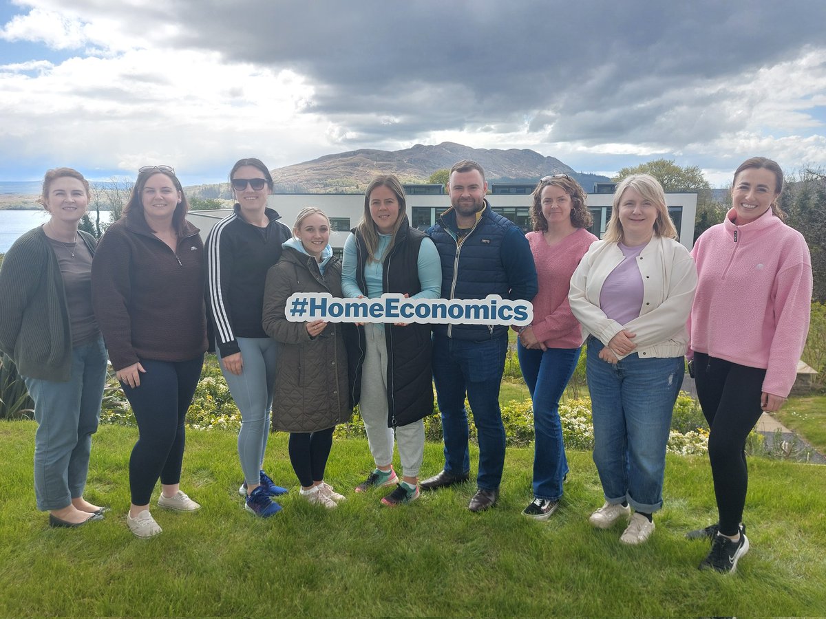 Congrats to our Prof. Diploma in Education students who had their final lectures today! This dynamic group of teachers returned to study here @ATUStAngelas so that they could add #HomeEconomics to their qualifications with this 2 year, part-time programme. Best wishes folks!