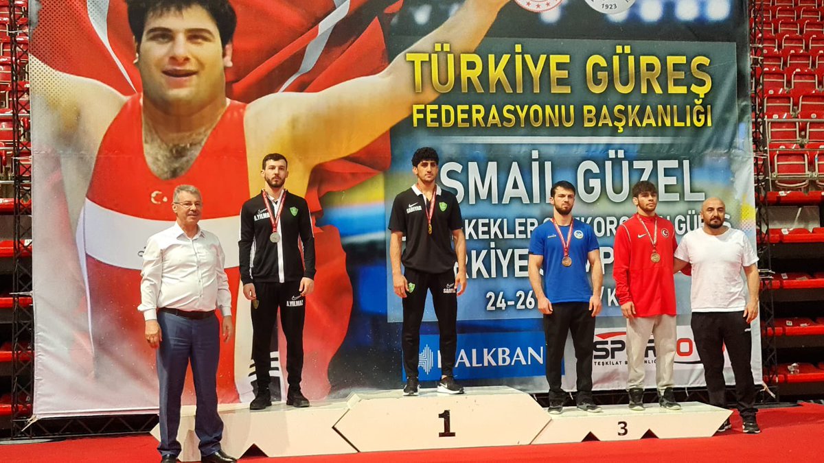 24-26 Nisan tarihlerinde Konya’da yapılan U-23 Erkekler Greko Romen Güreş Şampiyonasında Kayseri Şeker Güreş Takımımız 2 Altın, 4 Gümüş, 4 Bronz madalya alarak tarihinde ilk defa Türkiye Şampiyonu olmuştur. #KayseriŞekerDaimaMuzaffer