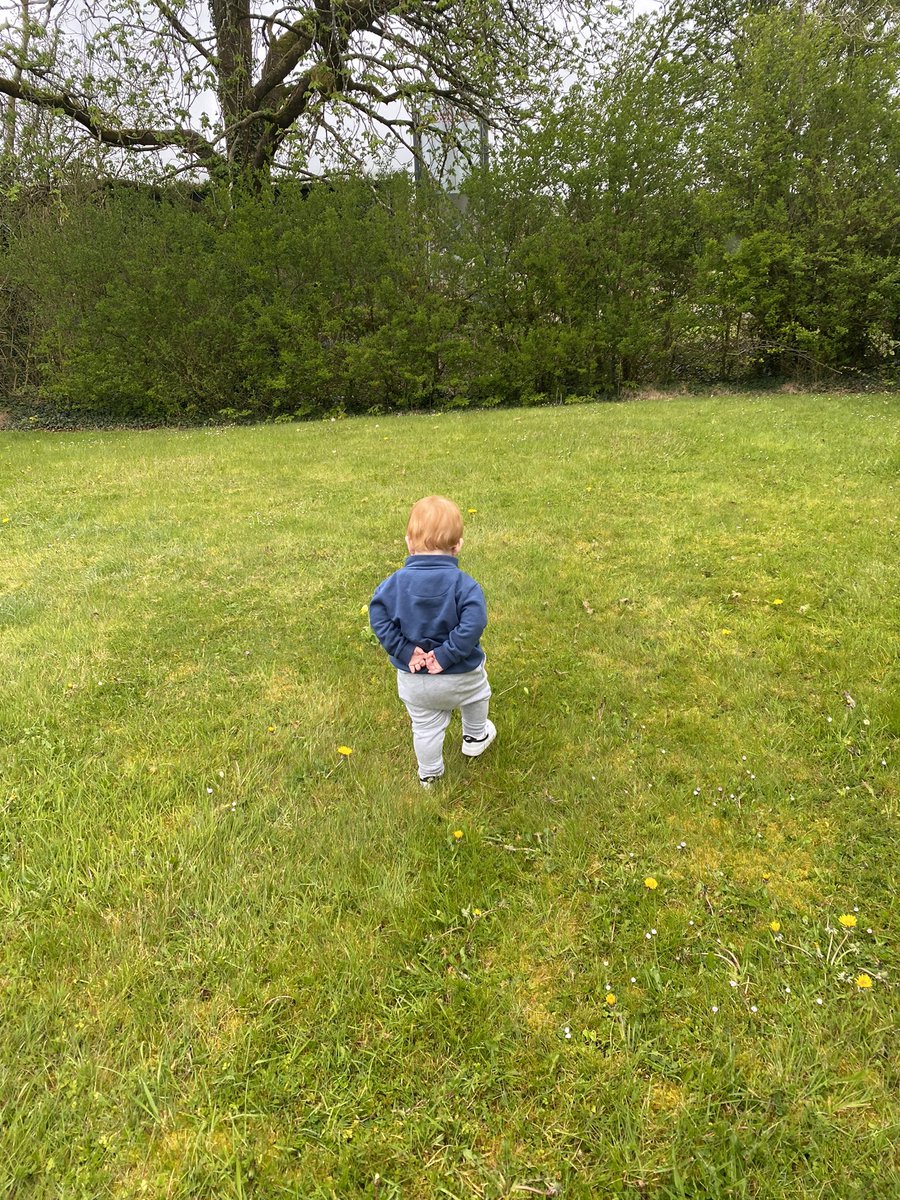 The baba has started to walk about like an auld fella