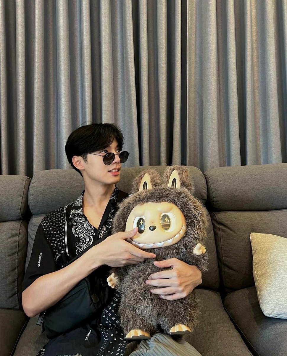 พี่จ็อบกะน้องบู้น่าร้ากกกก🥰
#jobbiijob
Credit : IG jobbiijob