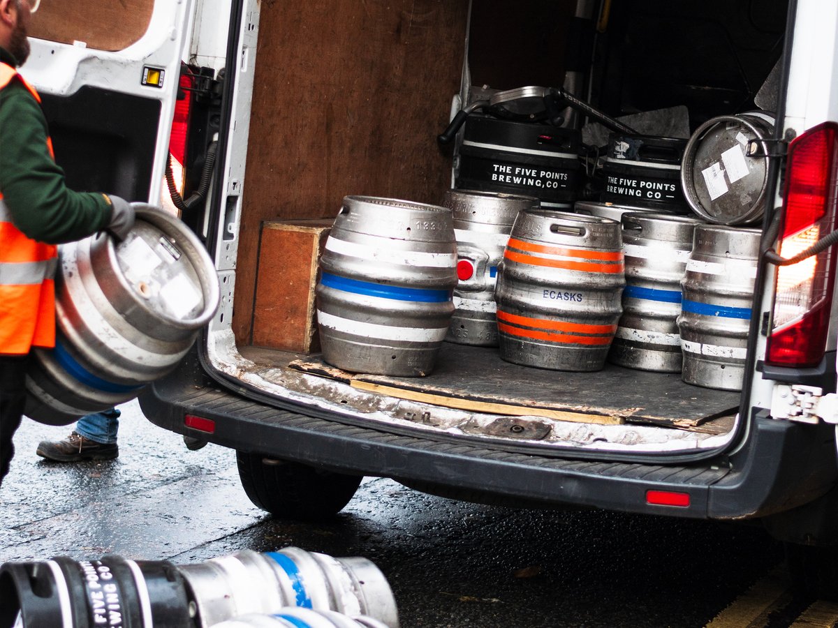 Help secure those pints in pubs across London! We are looking for a part-time Delivery Driver & Warehouse Assistant to join our team. Apply here: fivepointsbrewing.co.uk/jobs/delivery-…