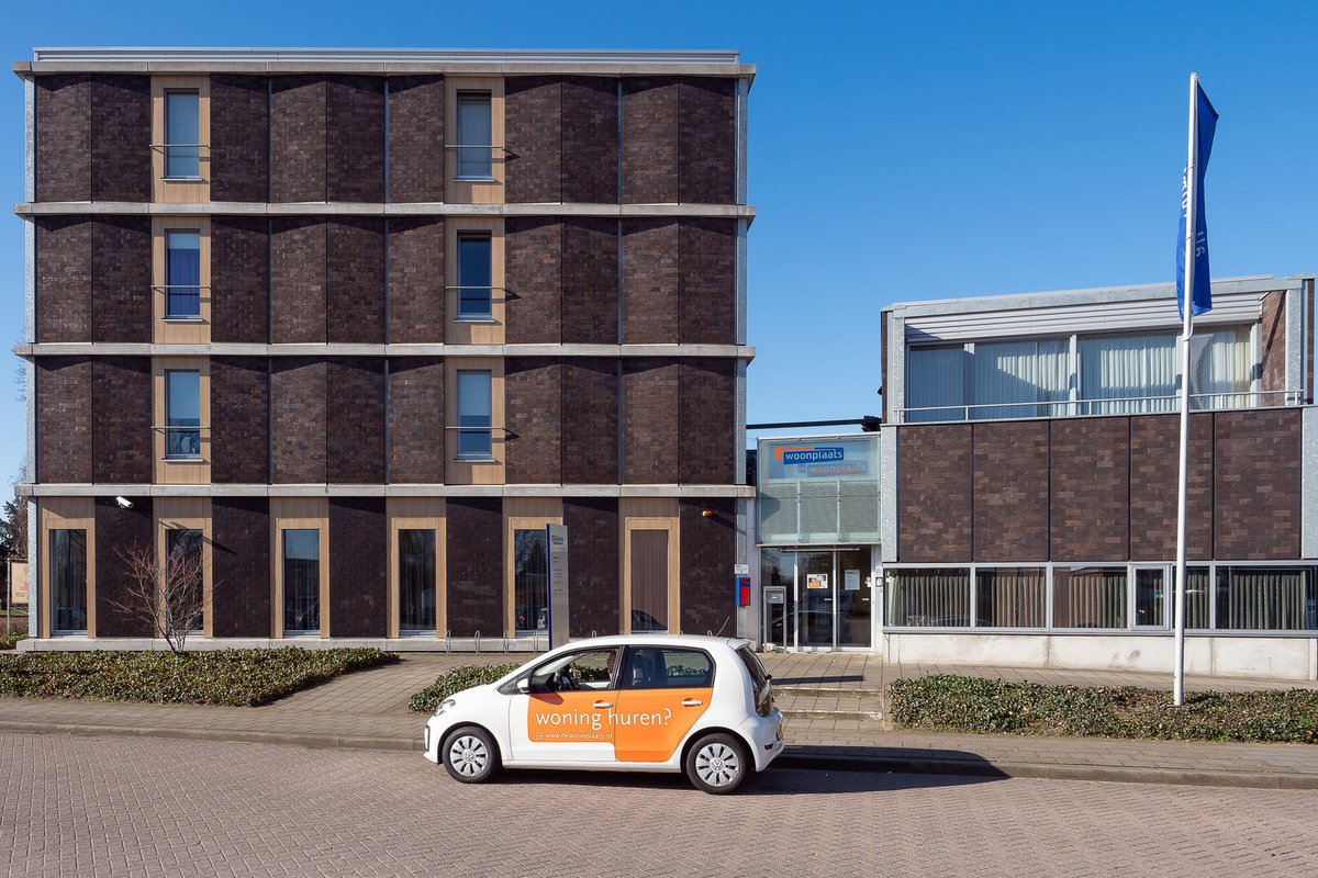 DeWoonplaats's tweet photo. De komende tijd verbouwen en verduurzamen wij onze kantoren. We starten in Winterswijk. Dat betekent dat we minder goed bereikbaar zijn. De woonwinkel Winterswijk is van 29 april tot en met 7 juni gesloten. Lees hier meer over op onze website https://t.co/FrKwzkDfaj https://t.co/IE9JzIRrnA