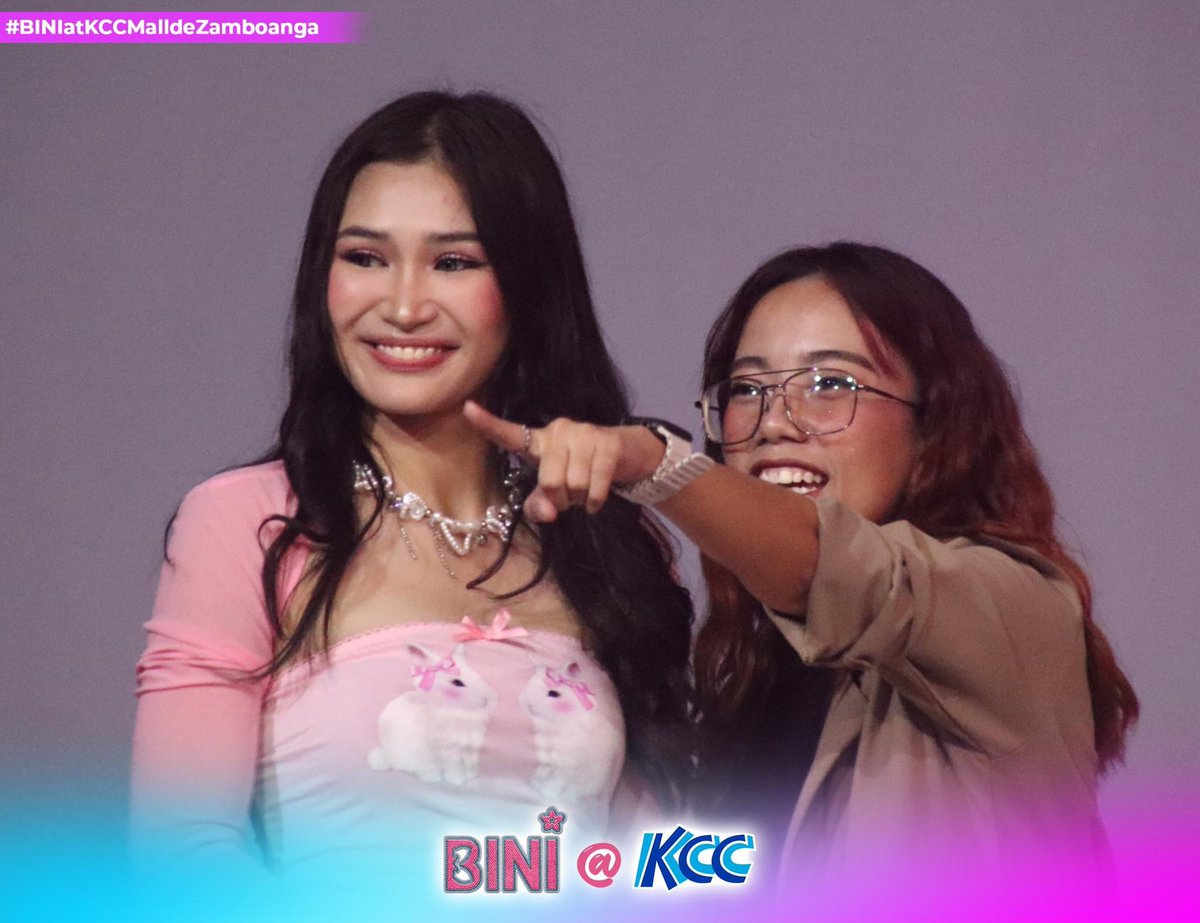 ATE KUNG SINO KA MAN ANG SWERTE MOOOO😭😭

ctto. @KCCMalls 
BINI KCC ARTIST SHOW
#BINIatKCCMallDeZamboanga
#BINI @BINI_ph