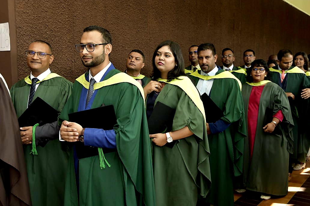 UniOfMauritius's tweet photo. Graduation Ceremony Day 3
This Friday 26 April 2024, the UoM had its third session of the Graduation Ceremony for the Faculty of Medicine and Health Sciences and the Centre for Innovative and Lifelong Learning in the POWA.
#UoM #graduation_ceremony #FMHS_CILL #UniSey15th https://t.co/Kt4iMK4uDi
