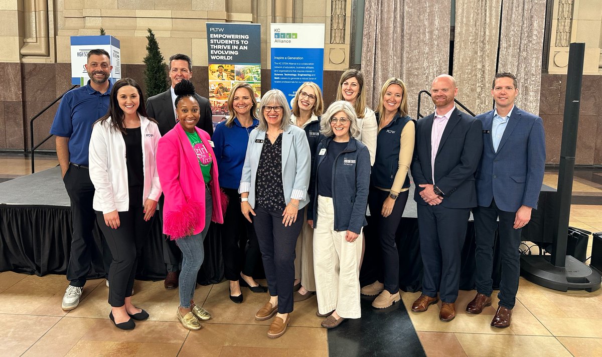 PLTWorg's tweet photo. We attended the @STEMKC PLTW Senior Showcase this week!

🎉It was a day of celebration for #STEM teaching &amp; learning throughout the greater KC area.

Congratulations to award/scholarship winners!
@SHSFalcons
@ISDSchools 
@ruskinnews
@TheBSWildcats
@GVHSEagles https://t.co/ptkgXyfsIw