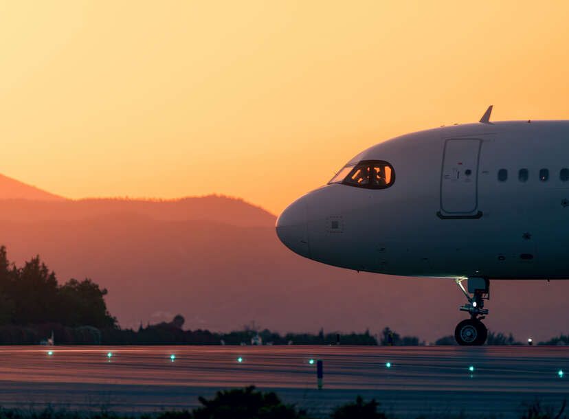 AVIATION COMPANY CREATED JET FUEL MADE ENTIRELY FROM HUMAN POOP: 'CEO James Hygate told the BBC that the company experimented with things like waste oil, waste food, and agricultural scraps, before turning to human waste.' buff.ly/49yPYgh #scooponpoop #everybodypoops