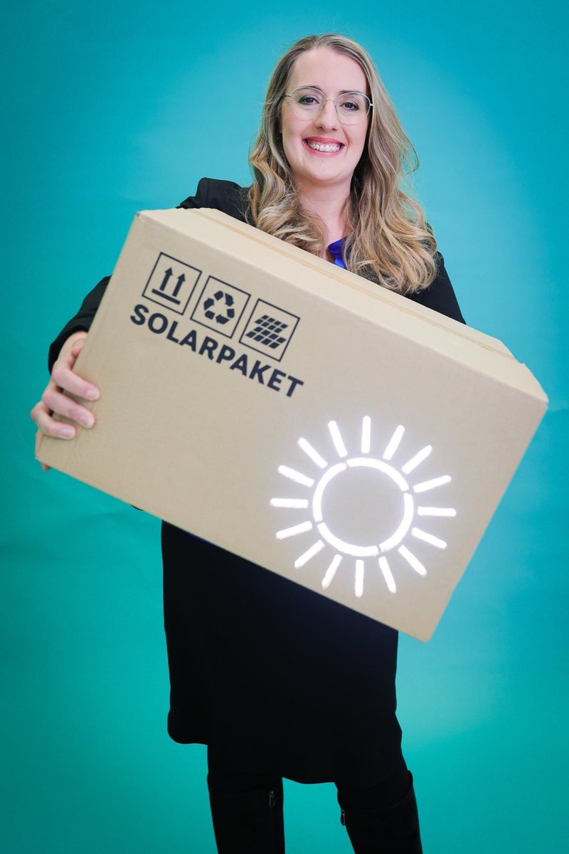 Wir machen Klimaschutz, von dem alle profitieren! Das neue #Solarpaket wurde heute im Bundestag beschlossen. Damit verbessern wir Mieterstrom-Regelungen, schaffen Entbürokratisierung für Balkon-Solar, den Mittelstand, machen Nutzung größerer Solaranlagen attraktiver u.v.m. ☀️