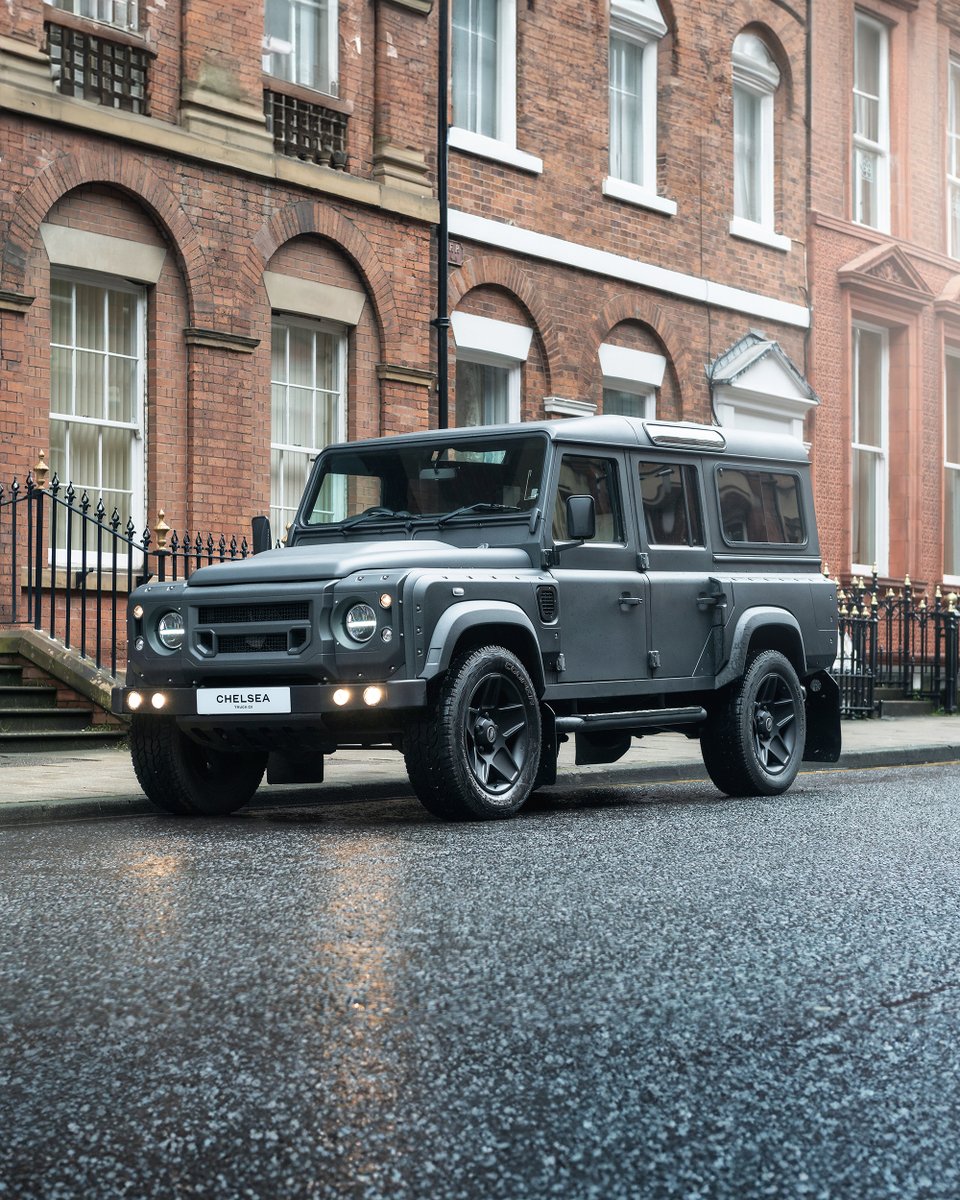 From off-road trails to city lanes, the Land Rover Defender reigns supreme. #ChelseaTruckCo #CTCo #LandRover #ClassicDefender #Defender90 #customcar #4x4 #offroad #city #countrylife #converstion #London #citystyle #British #bespoke