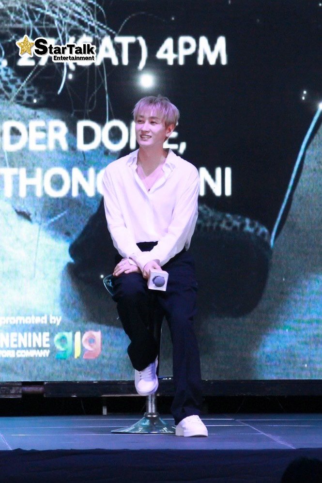 #EUNHYUK ในงาน SUPER JUNIOR-D&E 5th MINI ALBUM(606) FAN SIGNING EVENT in BANGKOK

#슈퍼주니어DnE #SuperJuniorDnE #은혁  #DnE_fanmeeting #DnE_inBKK #2024fanmeeting_DEar_to_inBKK #DnE_FANSIGNING #DEar_to_Annie
#ODEENTERTAINMENT #4NOLOGUE
#나인원나인919 #NINEONENINE919