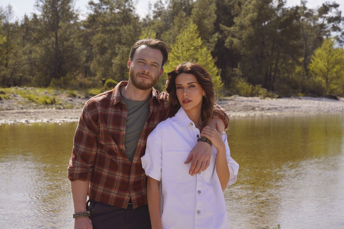 Başrollerini Kerem Bürsin ve Devrim Özkan’ın paylaştığı #MaviMağara filminin Kaş'taki çekimleri bitti. Ekip İstanbul'a dönüyor. 💫 #KeremBürsin #DevrimÖzkan