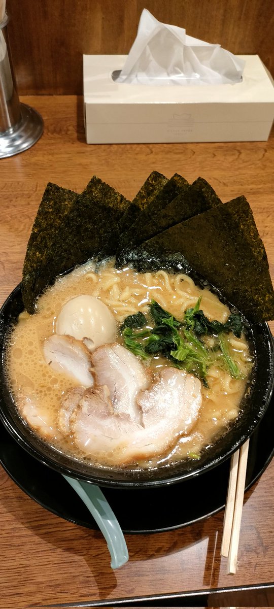 お気に入りの太田商店でラーメンキメる