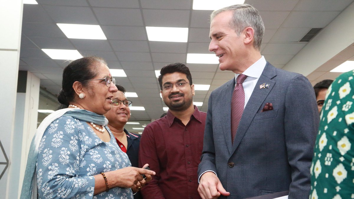 USAmbIndia tweet picture