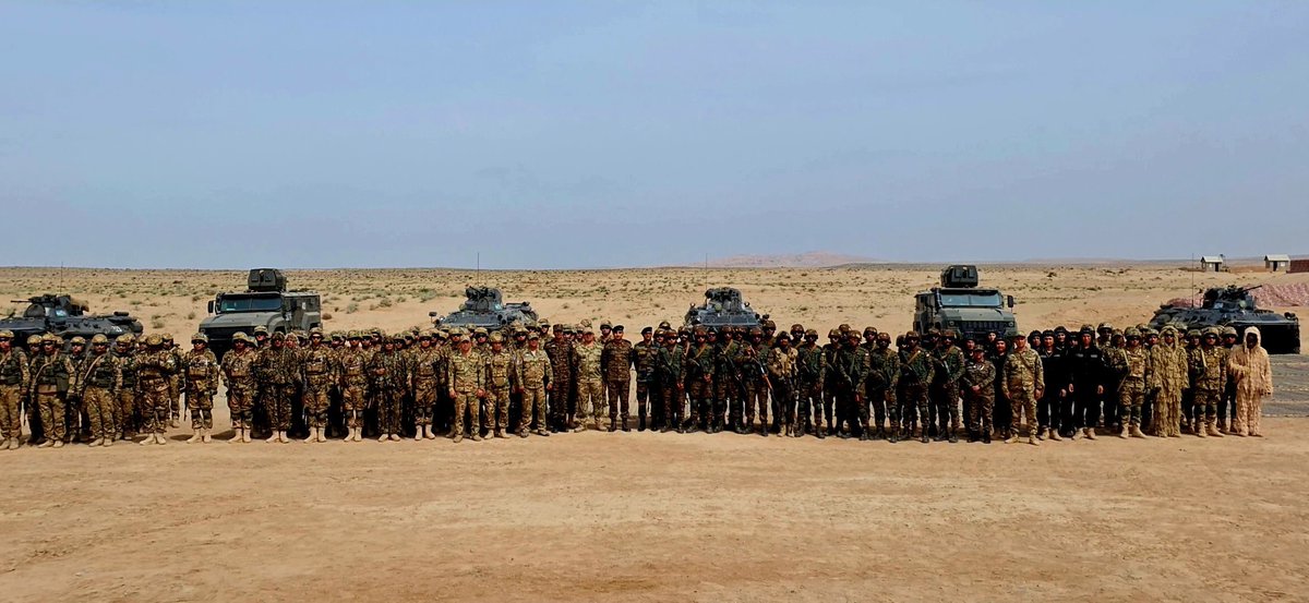 Exercise #Dustlik 2024

The Joint Military Exercise between #IndianArmy and #Uzbekistan Armed Forces culminated at #Termez Training Base, after an intense validation training.