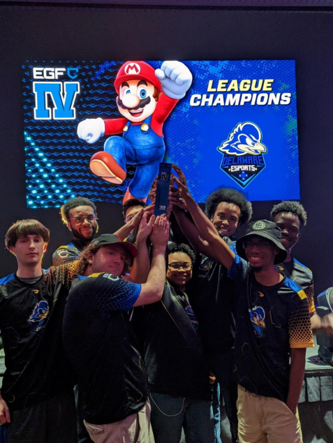 Happy #BlueHenFriday! It all begins today as Super Smash looks to repeat as @officialEGF champs. They start their quest at 10am against @esportsatwm . You can cheer them on at twitch.tv/EGFssbu Best of luck to the squad. GO HENS!!!