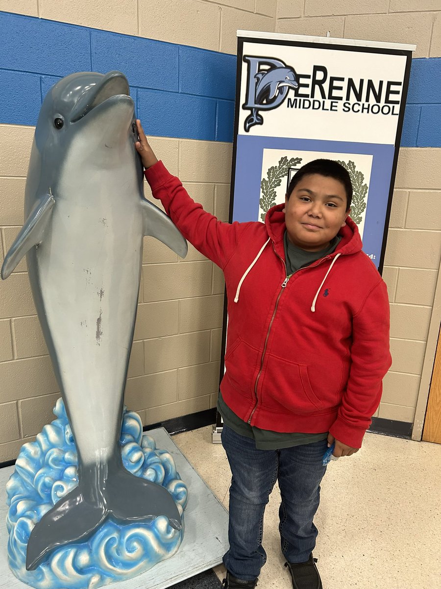 Our Spring Open House was a success this week! We’re so excited to meet so many future Dolphins and their parents. <a href="/1009Dolphins/">Derenne Middle School</a>