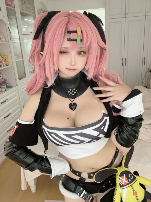 コスプレイヤー浅野菌子のTwitter画像5