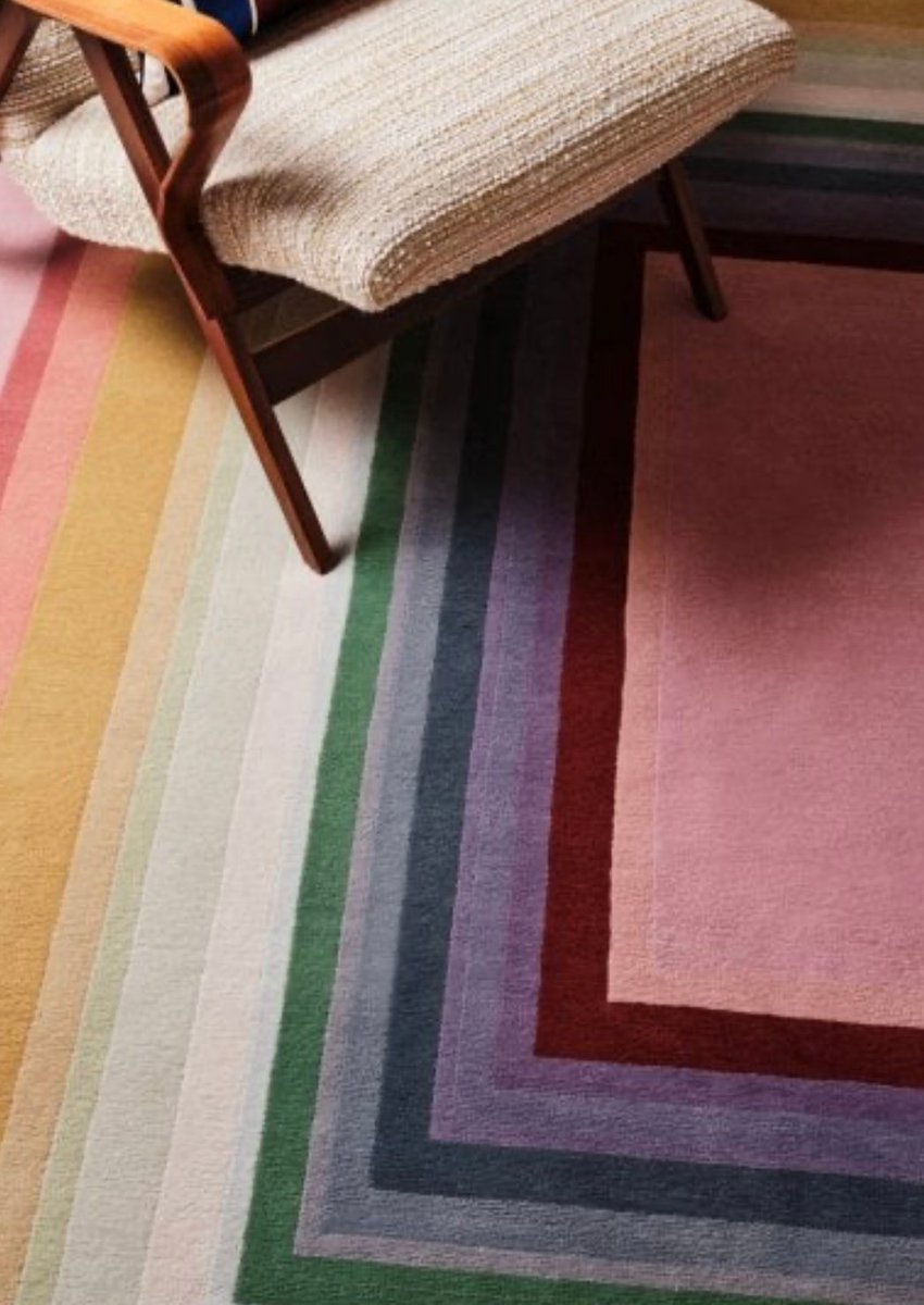 Charisma, curiosity & colour are 3 words synonymous with Sir Paul Smith, who has been translating his playful style into designs for The Rug Company for over 2 decades. This new collection of seven rugs offers a fresh perspective on kaleidoscopic colour, form & motif 🐏 🌈