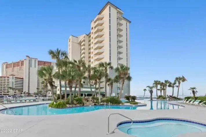 rentbyhost's tweet image. Paradise Found! 🌊☀️ Dive into relaxation with our stunning 2-bedroom condo at Long Beach Resort, Florida. 🏖️✨ #LongBeachLiving #BeachfrontRentals #OceanViewEscape #Beachfront #Oceanfront #CondoForRent #rentbyhost #vacationByOwner #rentalsByOwner briflink.com/odpl