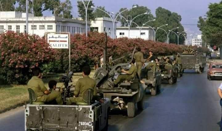 دورية للقوات للبنانية اواخر الثمانينات.