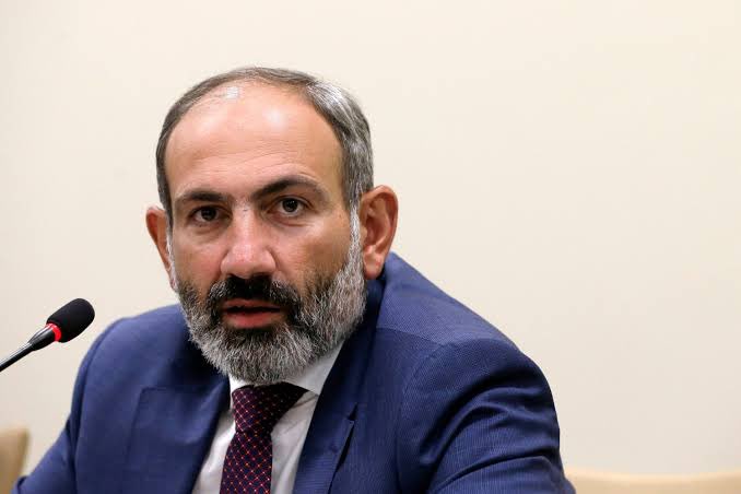 Ermenistan Başbakanı Nikol Paşinyan: “Artık 1915 travmasını unutmalı ve önümüze bakmalıyız.”