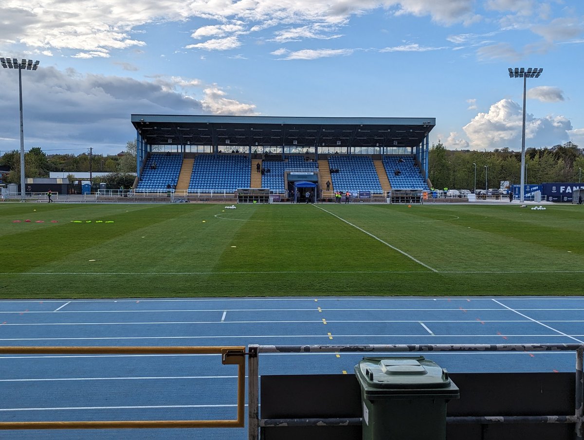 Come on the Blues @WaterfordFCie vs @derrycityfc #greatestleagueintheworld