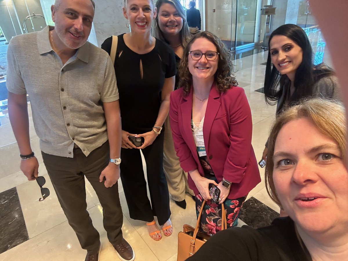 smbarter3434's tweet photo. Love working and learning with these excellent and future surgery educators. Such a great week #SEW2024 @DukeSurgRes @SEAL_duke https://t.co/MQnyz9Vdt5