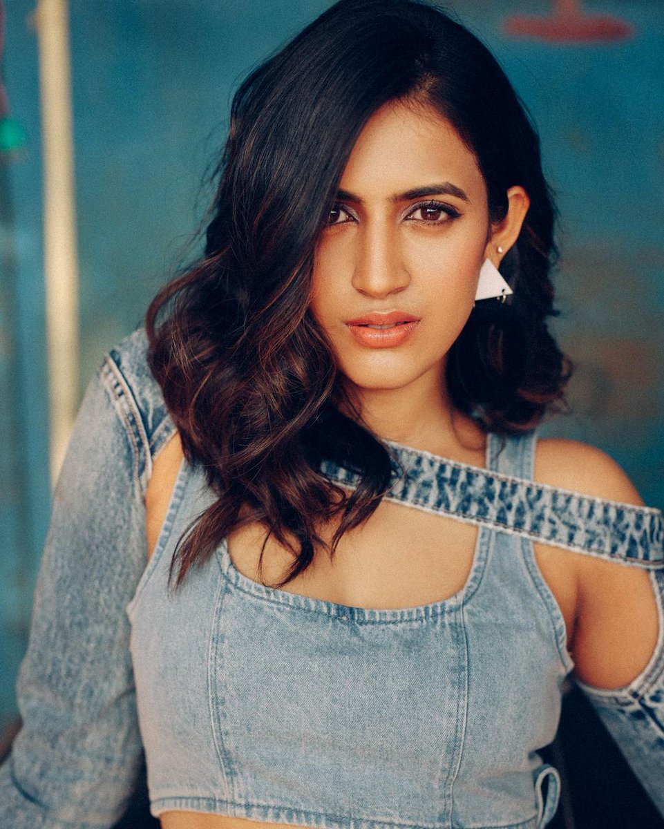 #NiharikaKonidela