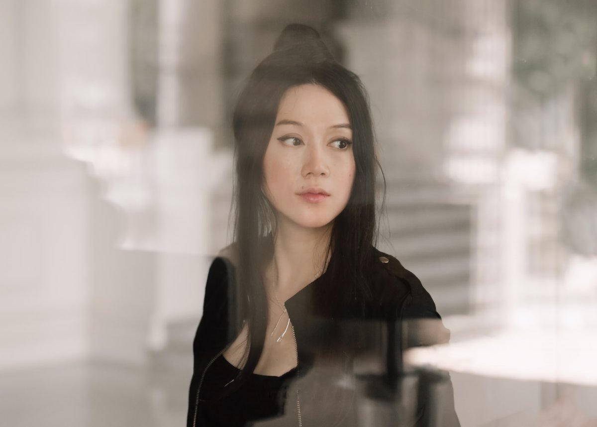Cecile Malaspina (@cmalaspina4) on Twitter photo Experiment and Experience: A Polyphonic Seminar on the Dao of Indeterminacy and Play
Sougwen Chung
9th May 5pm BSTPlease register here to receive a zoom link to attend: docs.google.com/.../1FAIpQLSeY…
<a href="/KingsCollegeLon/">King's College London</a> <a href="/UWEPhilosophy/">UWE Philosophy Community</a> <a href="/MiguelPrad0/">Miguel Prado</a> Experiment and Experience: A Polyphonic Seminar on the Dao of Indeterminacy and Play
Sougwen Chung
9th May 5pm BSTPlease register here to receive a zoom link to attend: docs.google.com/.../1FAIpQLSeY…
<a href="/KingsCollegeLon/">King's College London</a> <a href="/UWEPhilosophy/">UWE Philosophy Community</a> <a href="/MiguelPrad0/">Miguel Prado</a>