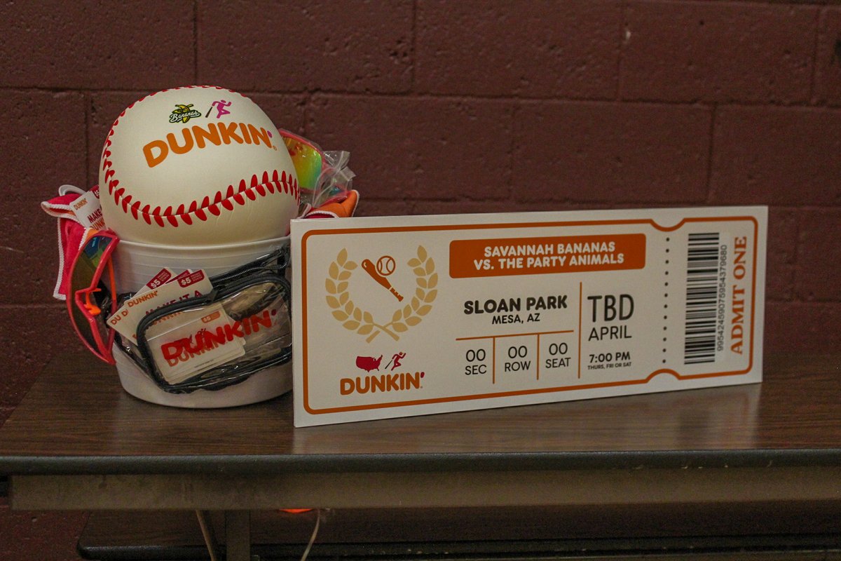 The 2024 Grant Woods Branch Youth of the Year, Orlando, has proven to be a role model for Club members of all ages. Because of this, @dunkin decided to award him with goodies and tickets for him and his family to see the @thesavbananas! Thank you, #Dunkin! 🍩💙 #BGCAZ