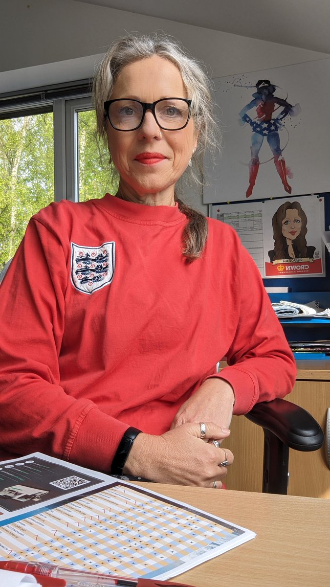Supporting <a href="/BobbyMooreFund/">Bobby Moore Fund</a> today! #Footballshirtfriday 
#BowelCancerAwarenessMonth