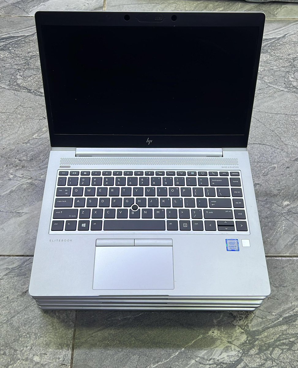 Voici un excellent laptop 💻 
 💻 HP EliteBook 840 G5 | Core i5 | 1.6GHz | 16gb Ram | 256gb SSD 8eme génération | 14'|
💰 170000 FCFA 
☎️ 696050973 
#Bafoussam